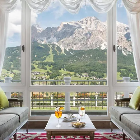 Cristallo, A Luxury Collection & Spa, Cortina D 'ampezzo מלון 5*