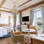 호텔 Cristallo, A Luxury Collection & Spa, Cortina D 'ampezzo 5*